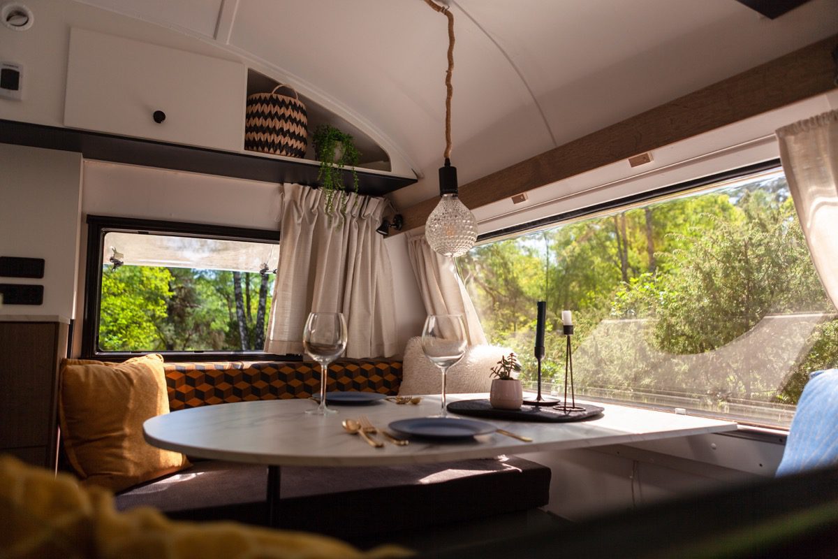 Glaravans Vintage caravan te huur | Bijzonderecamping.nl Glaravans Vintage caravan te huur | Bijzonderecamping.nl